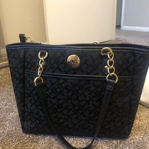 Tommy Hilfiger purse